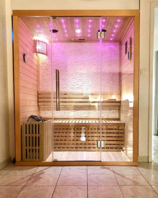 Apartment Grand Avec Sauna